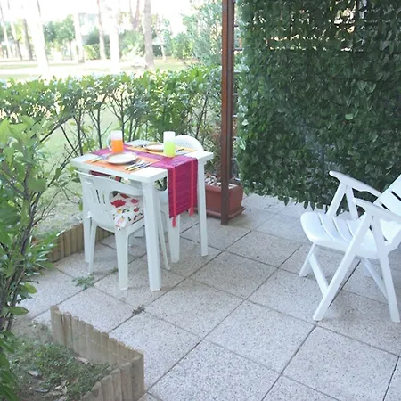 Апартаменты Cozy Flat In A With 3 Pools Бибионе