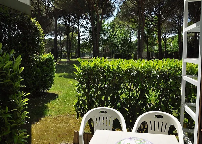 Cozy Flat In A With 3 Pools