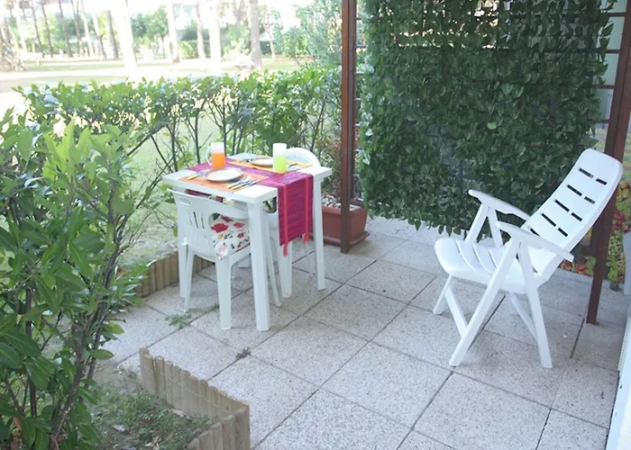 Lägenhet Cozy Flat In A With 3 Pools Bibione